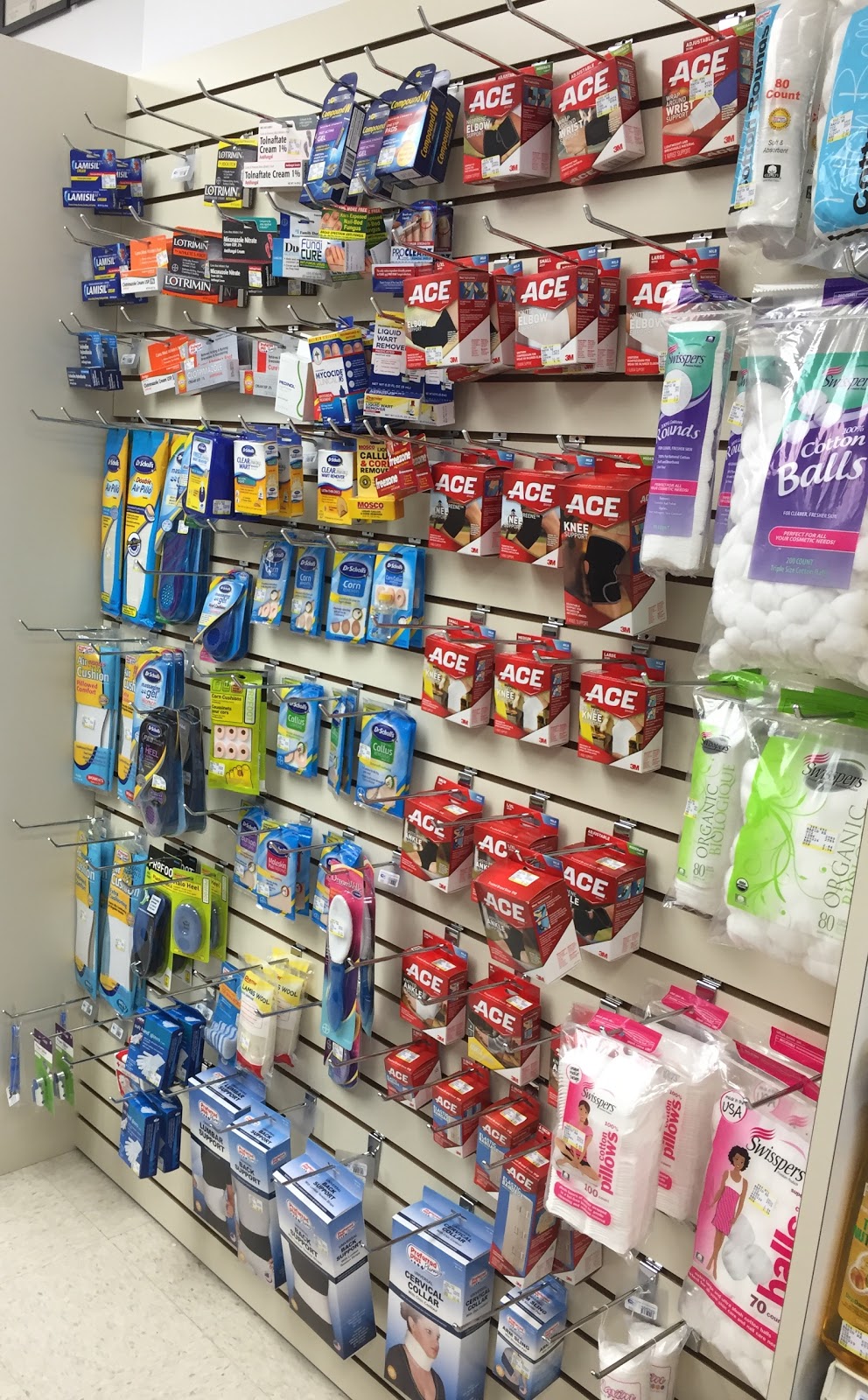 Photo of Rapid Rx Pharmacy in Elmhurst City, New York, United States - 1 Picture of Point of interest, Establishment, Store, Health, Pharmacy