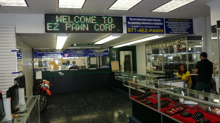 Photo of EZ Pawn Corp in New York City, New York, United States - 3 Picture of Point of interest, Establishment, Finance, Store, Jewelry store, Electronics store