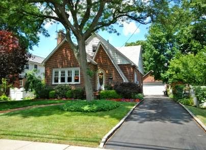 Photo of Coach Realtors - Malverne Conference Center in Malverne City, New York, United States - 1 Picture of Point of interest, Establishment, Real estate agency