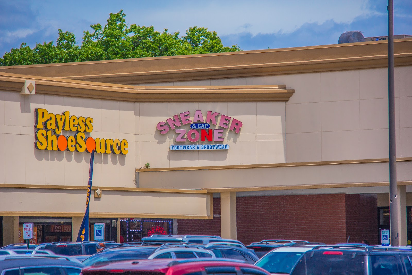 Photo of Payless ShoeSource in Staten Island City, New York, United States - 1 Picture of Point of interest, Establishment, Store, Shoe store