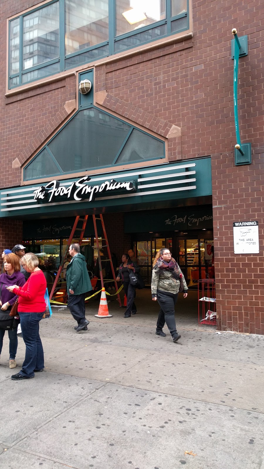 Photo of The Food Emporium in New York City, New York, United States - 2 Picture of Food, Point of interest, Establishment, Store, Grocery or supermarket