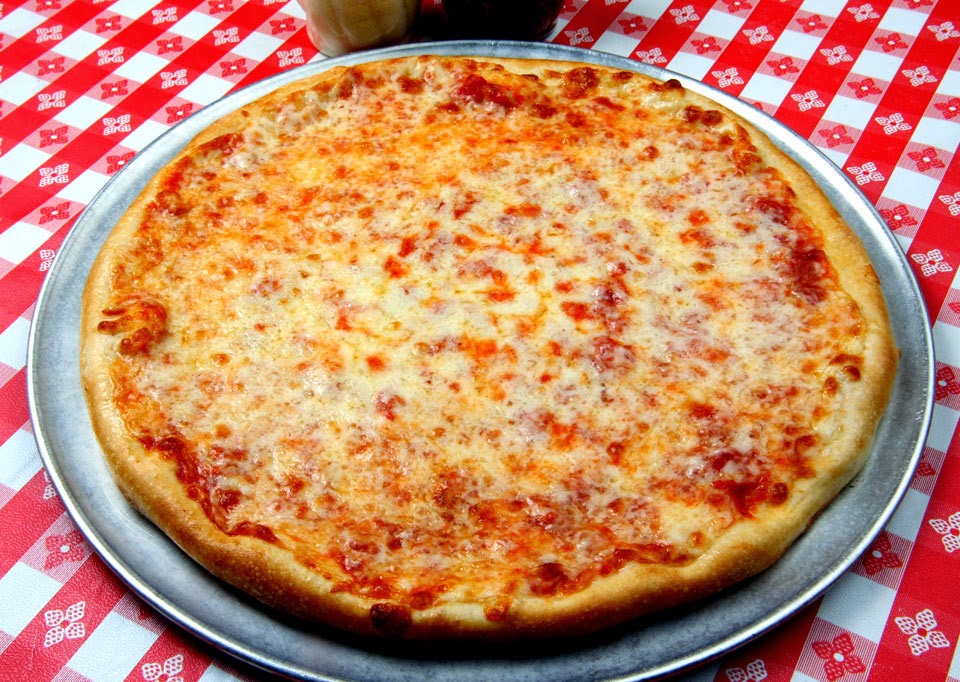 Photo of Rocco's Famous Pizza in Brooklyn City, New York, United States - 4 Picture of Restaurant, Food, Point of interest, Establishment