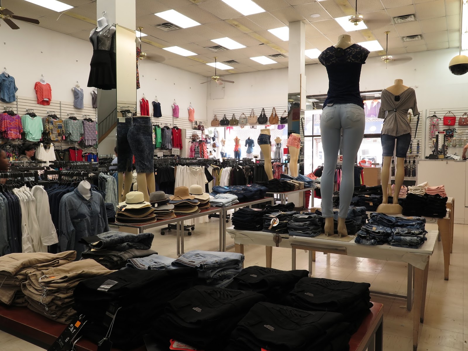Photo of Fashion SIZE in Kings County City, New York, United States - 1 Picture of Point of interest, Establishment, Store, Clothing store