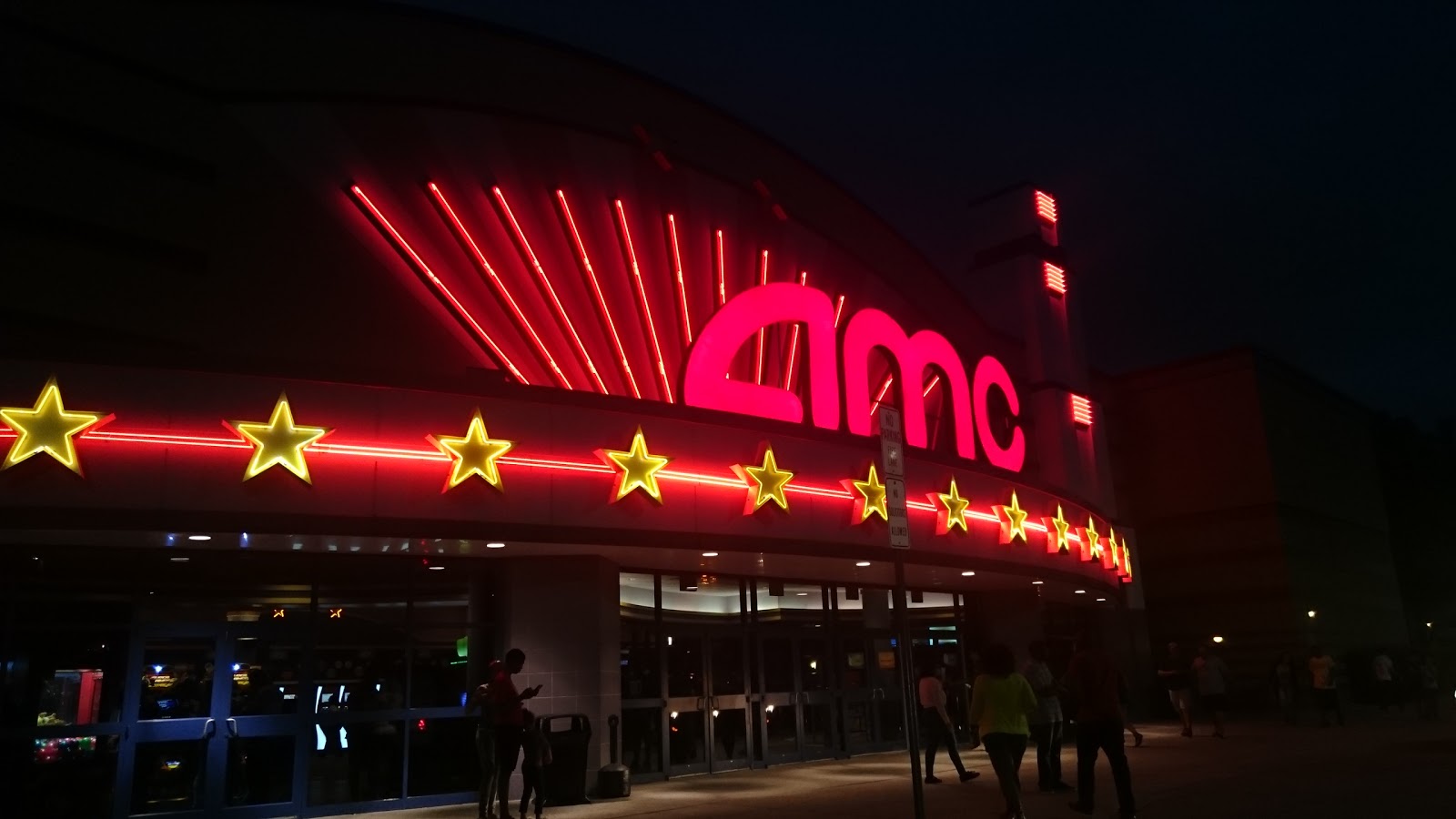 Photo of AMC Clifton Commons 16 in Clifton City, New Jersey, United States - 2 Picture of Point of interest, Establishment, Movie theater