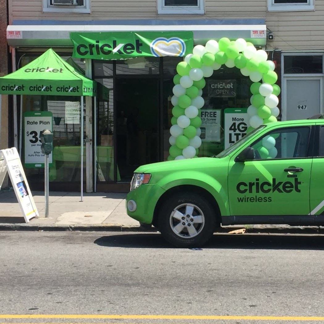 Photo of Cricket Wireless in Paterson City, New Jersey, United States - 1 Picture of Point of interest, Establishment, Store, Electronics store