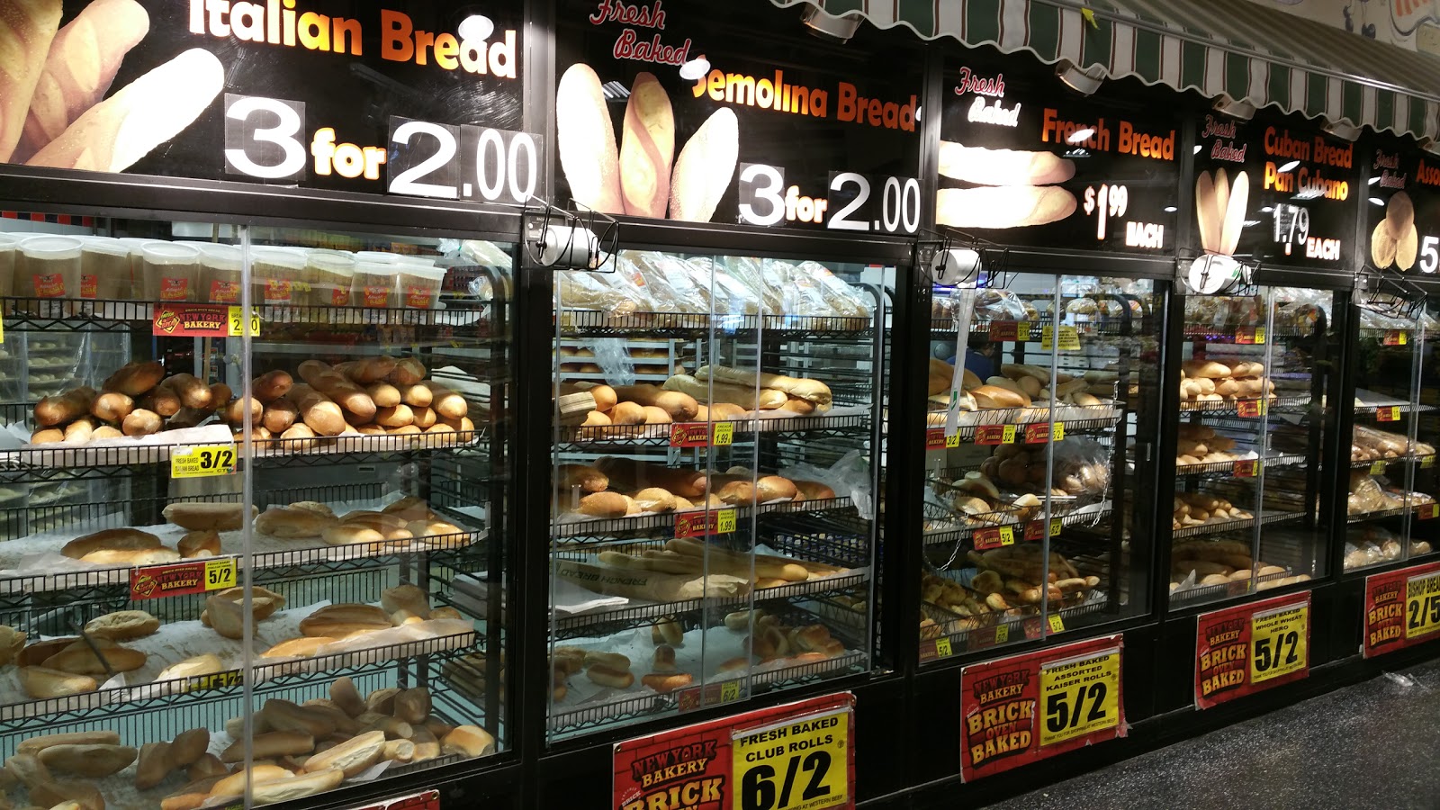 Photo of Western Beef Supermarket in Bronx City, New York, United States - 2 Picture of Food, Point of interest, Establishment, Store, Grocery or supermarket