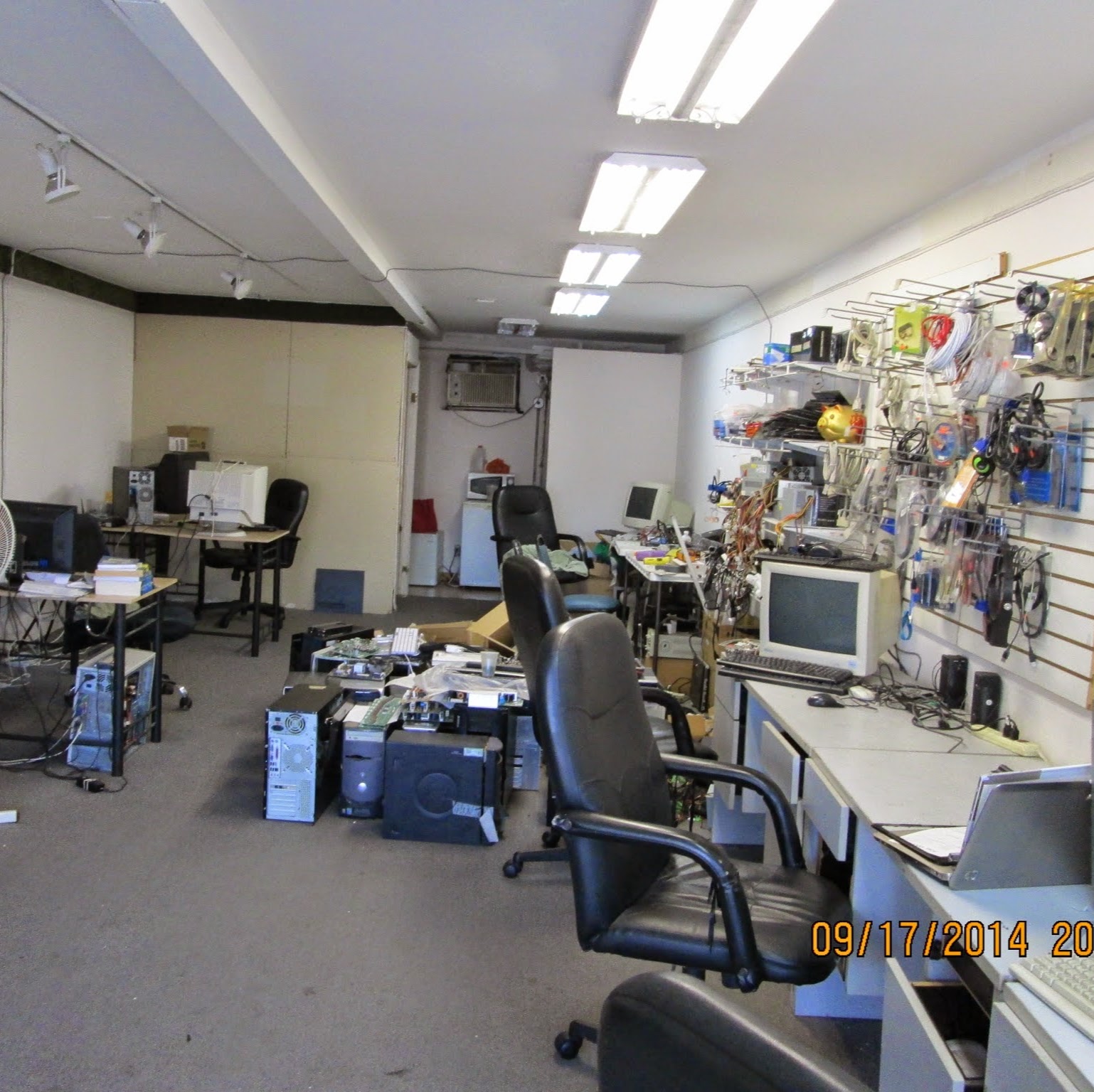 Photo of HYLAN COMPUTER REPAIR in Staten Island City, New York, United States - 1 Picture of Point of interest, Establishment, Store, Electronics store