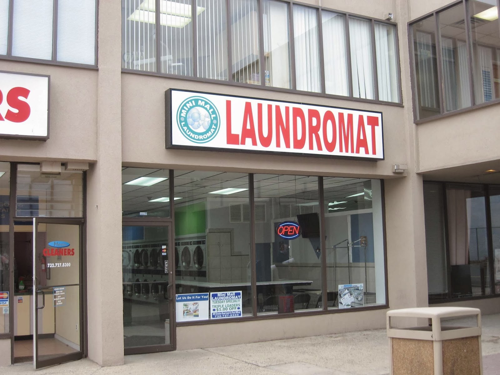 Photo of Mini Mall Laundromat in Parlin City, New Jersey, United States - 1 Picture of Point of interest, Establishment, Laundry