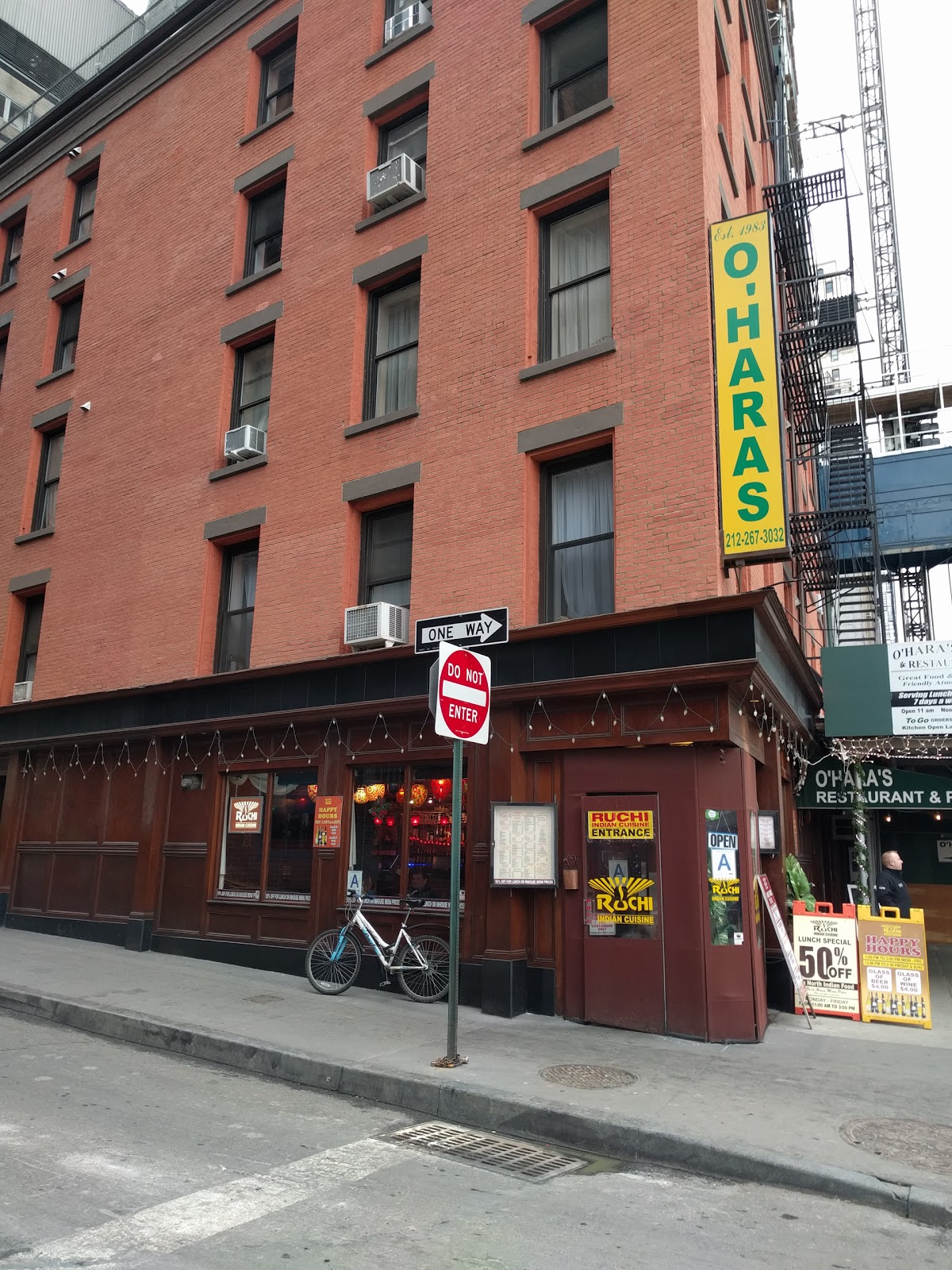 Photo of O'Hara's in New York City, New York, United States - 1 Picture of Restaurant, Food, Point of interest, Establishment