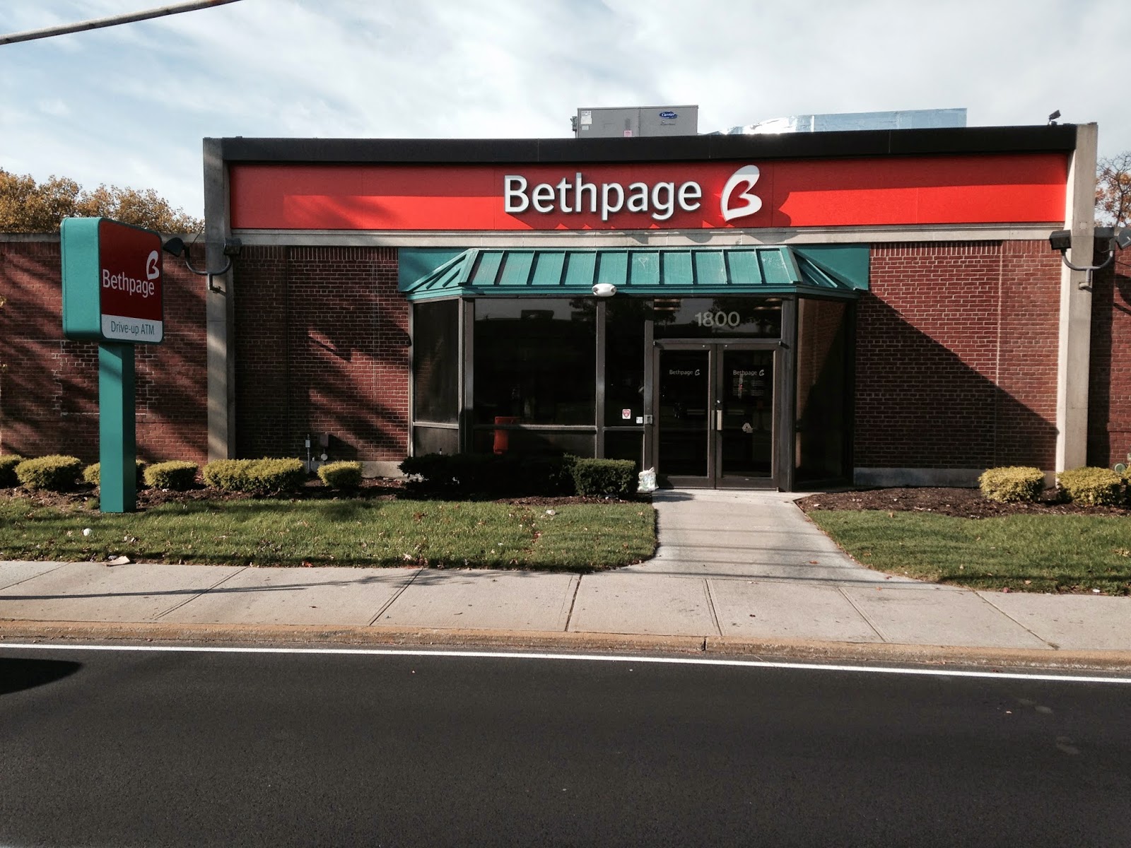 Photo of Bethpage Federal Credit Union in Baldwin City, New York, United States - 1 Picture of Point of interest, Establishment, Finance, Atm