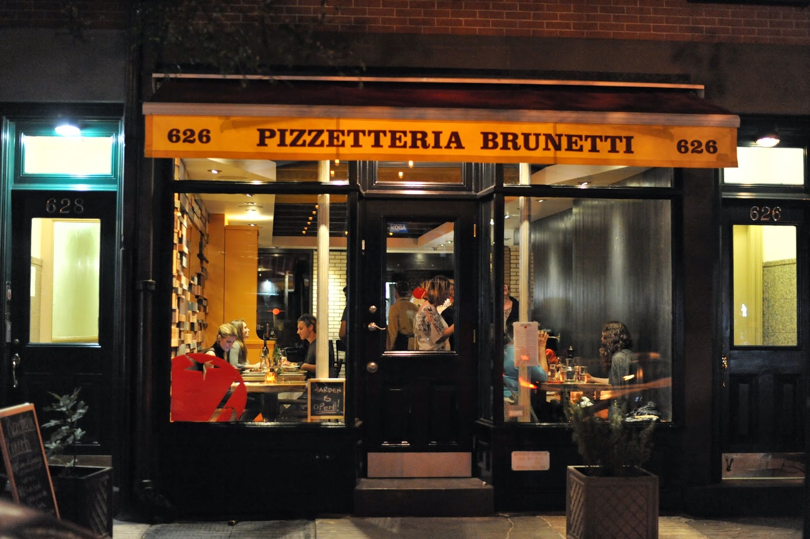 Photo of Pizzetteria Brunetti in New York City, New York, United States - 7 Picture of Restaurant, Food, Point of interest, Establishment, Bar