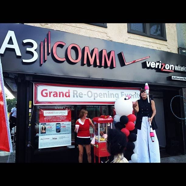 Photo of A3 COMM | Verizon Wireless Authorized Retailer in South Richmond Hill City, New York, United States - 4 Picture of Point of interest, Establishment, Store, Electronics store