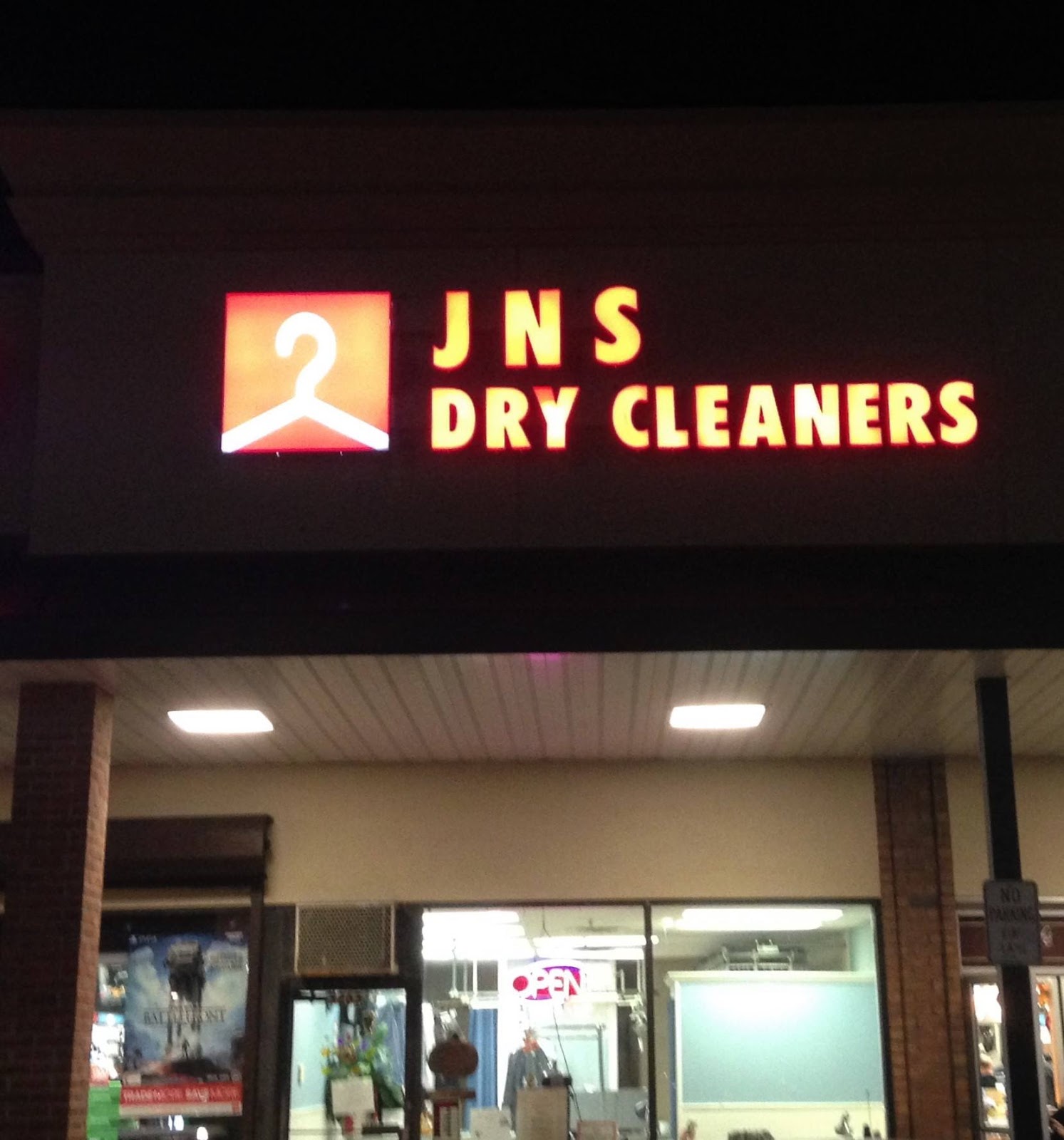 Photo of JNS Dry Cleaners in Richmond City, New York, United States - 2 Picture of Point of interest, Establishment, Laundry