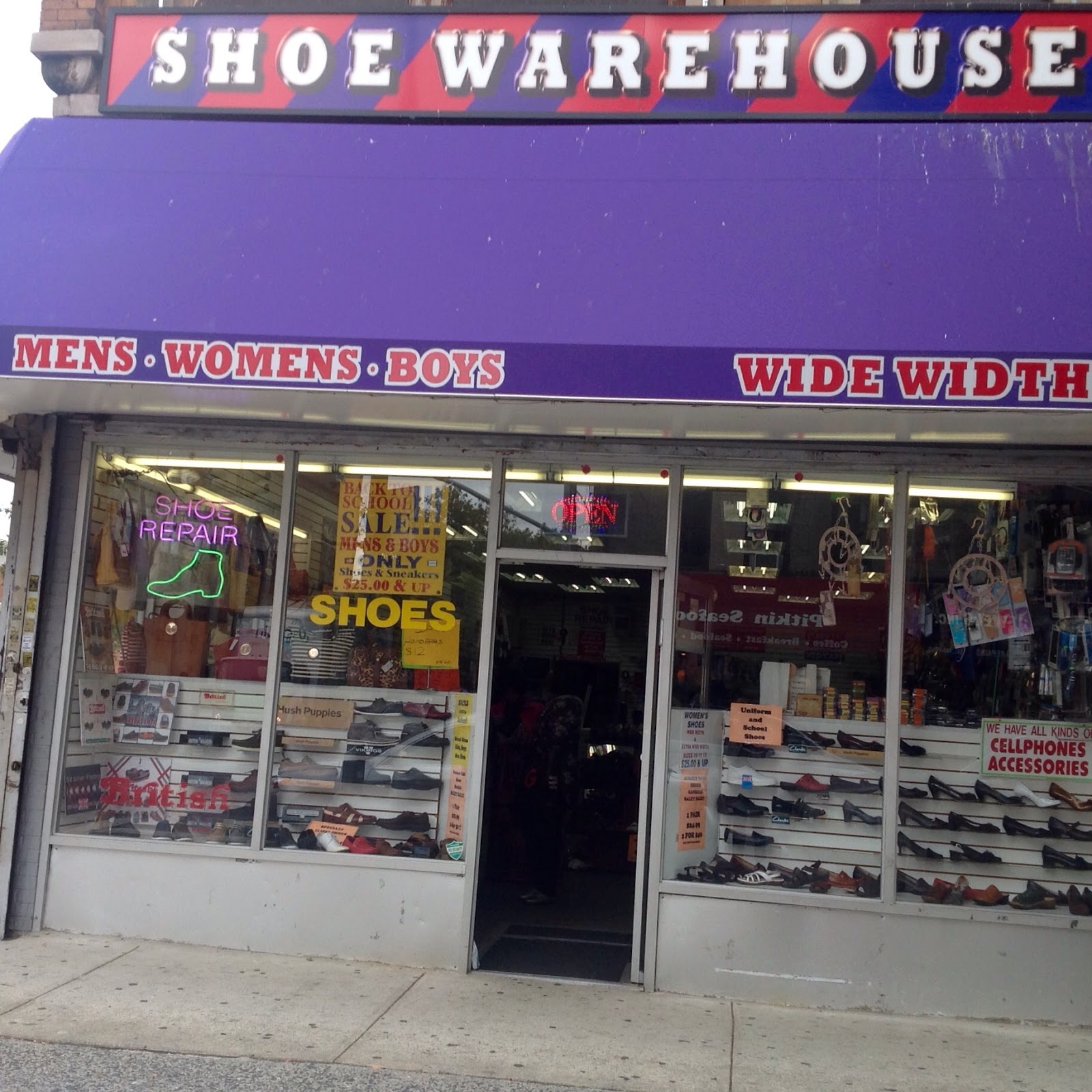 Photo of Shoe Warehouse Pitkin Ave in Kings County City, New York, United States - 4 Picture of Point of interest, Establishment, Store, Health, Shoe store