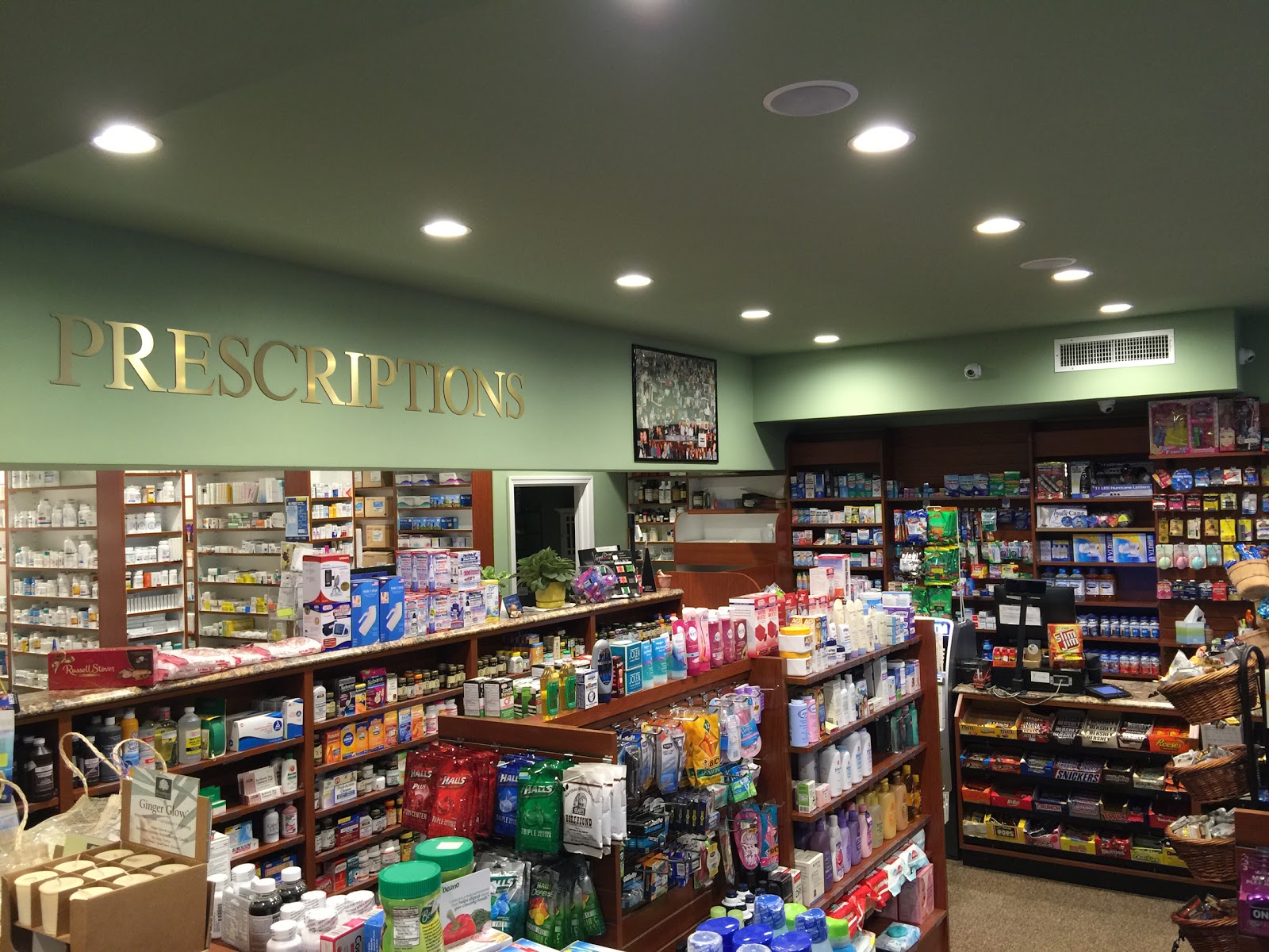 Photo of Hill Pharmacy in Queens City, New York, United States - 3 Picture of Point of interest, Establishment, Store, Health, Pharmacy