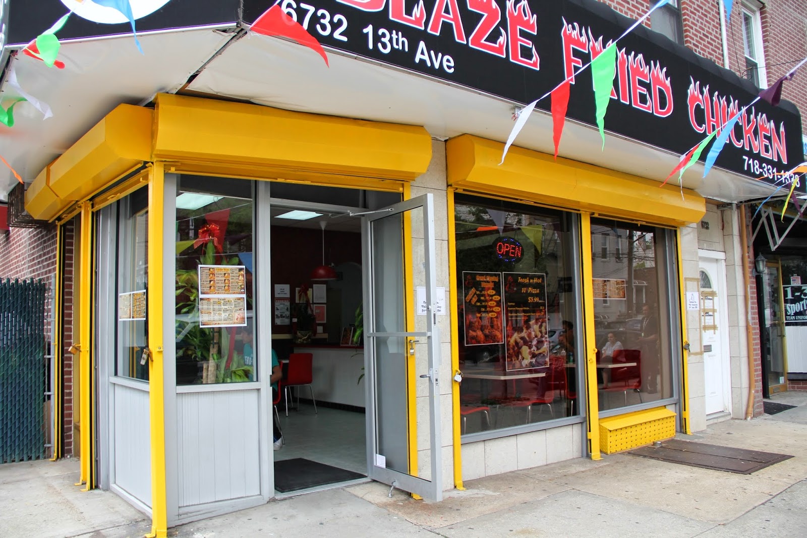 Photo of Blaze Fried Chicken in Brooklyn City, New York, United States - 1 Picture of Restaurant, Food, Point of interest, Establishment