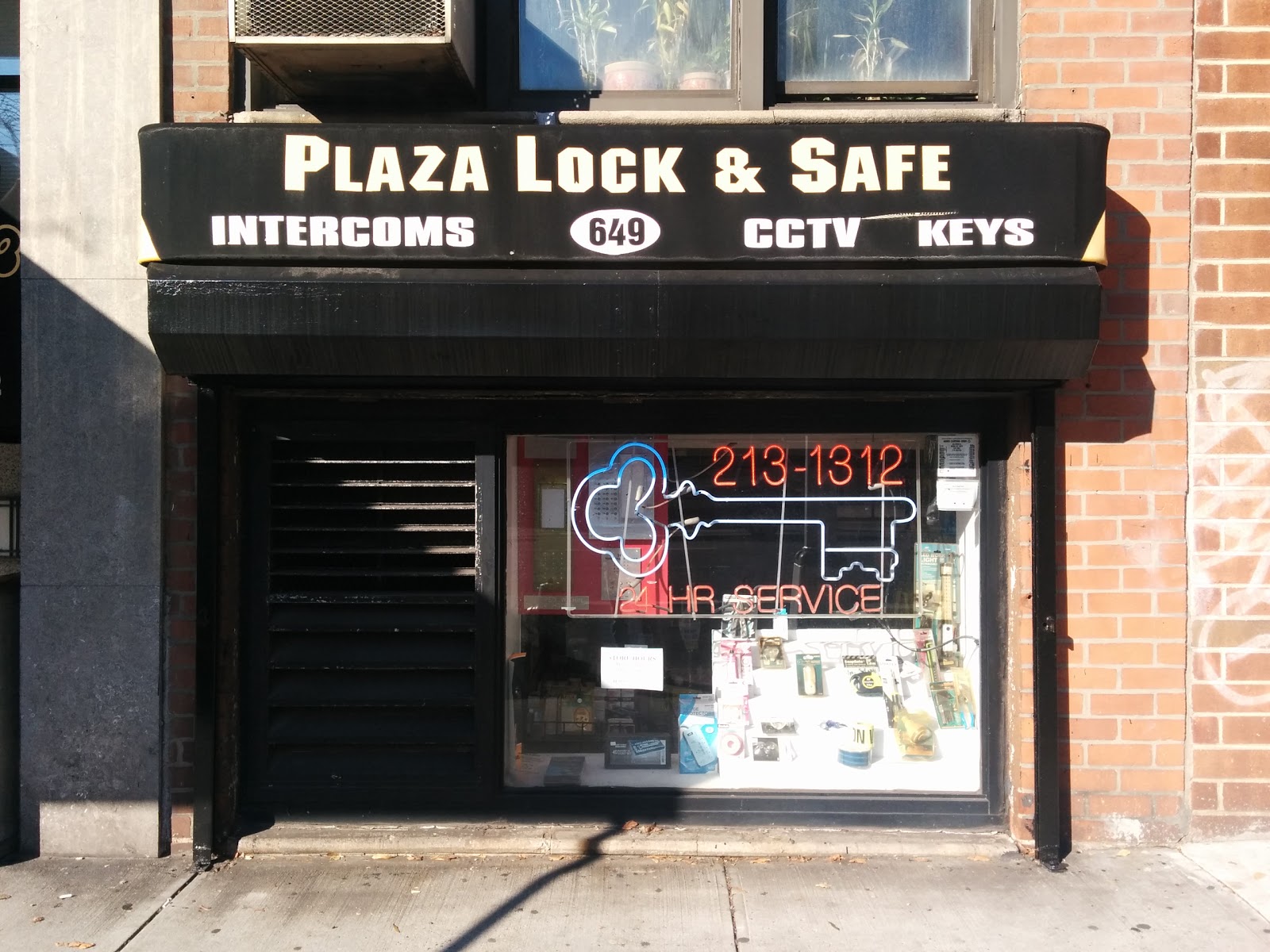 Photo of Plaza Lock & Safe in New York City, New York, United States - 3 Picture of Point of interest, Establishment, Locksmith