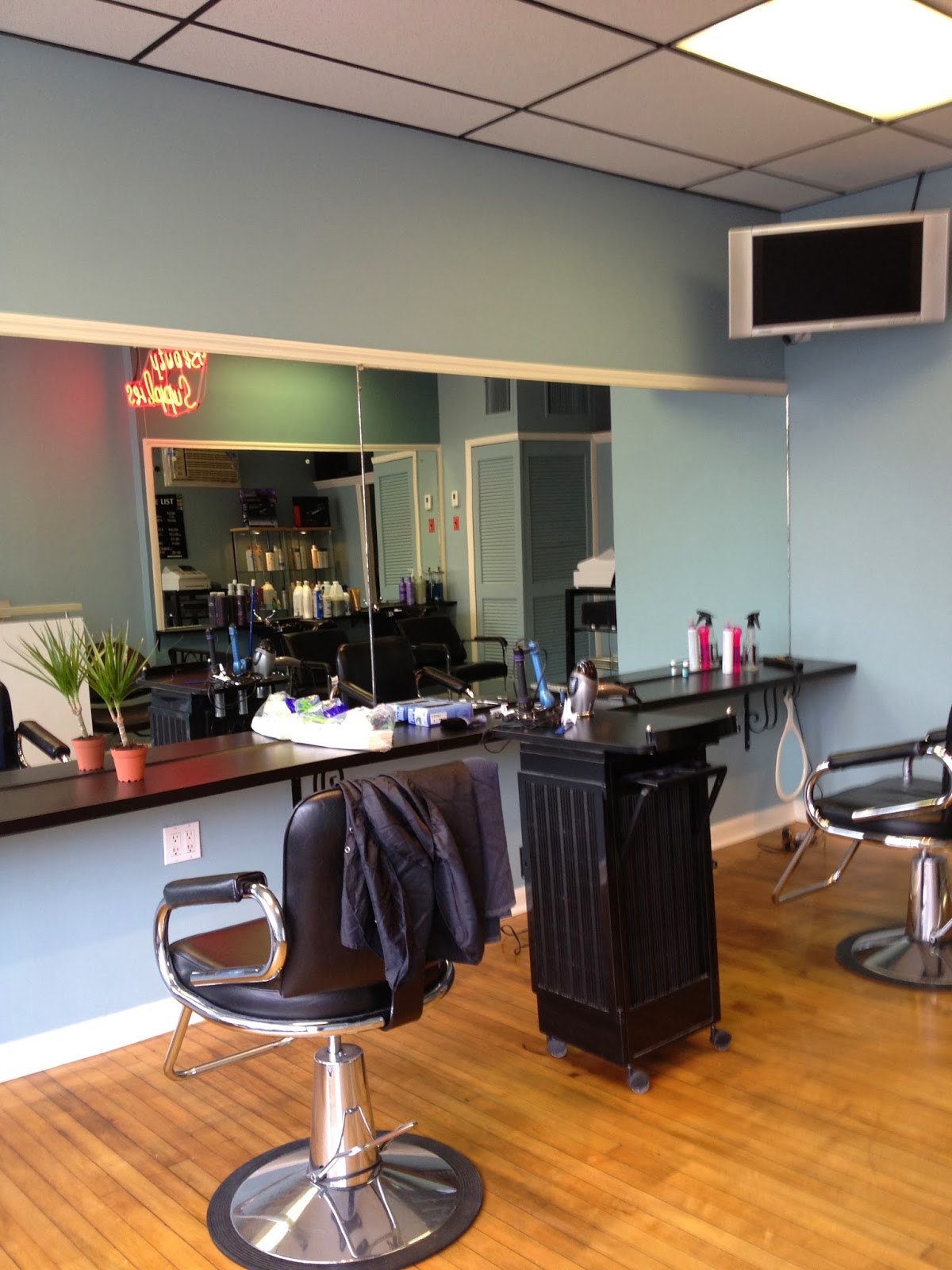 Photo of Billy Shears Hair Salon in Pelham City, New York, United States - 1 Picture of Point of interest, Establishment, Beauty salon