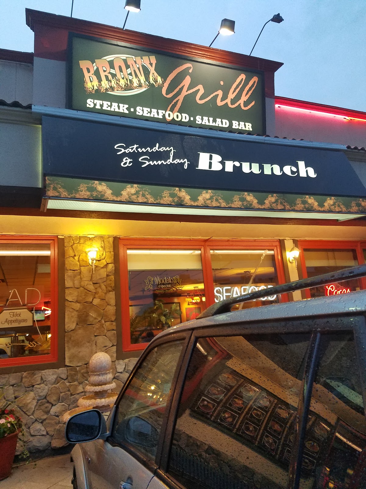 Photo of Bronx Grill in Bronx City, New York, United States - 2 Picture of Restaurant, Food, Point of interest, Establishment