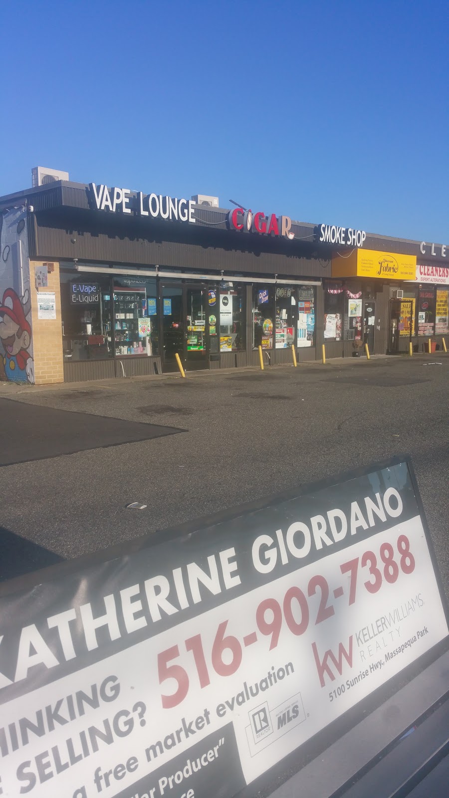 Photo of Shreeji Smoke & Vape Shop in Oceanside City, New York, United States - 7 Picture of Point of interest, Establishment, Store