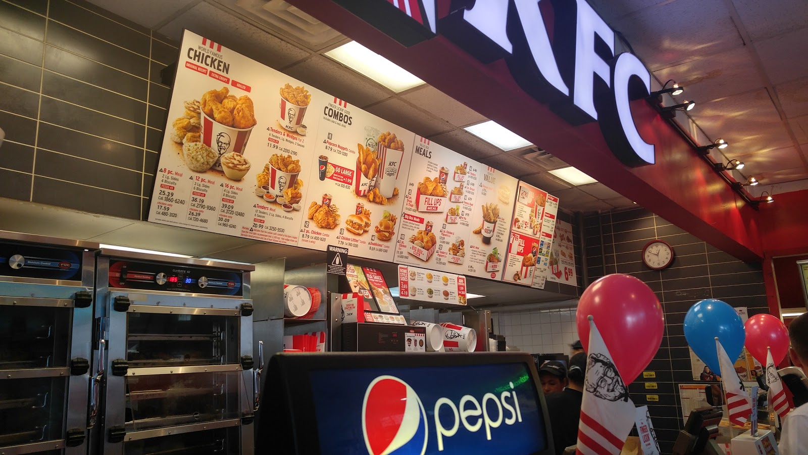 Photo of KFC in New York City, New York, United States - 3 Picture of Restaurant, Food, Point of interest, Establishment