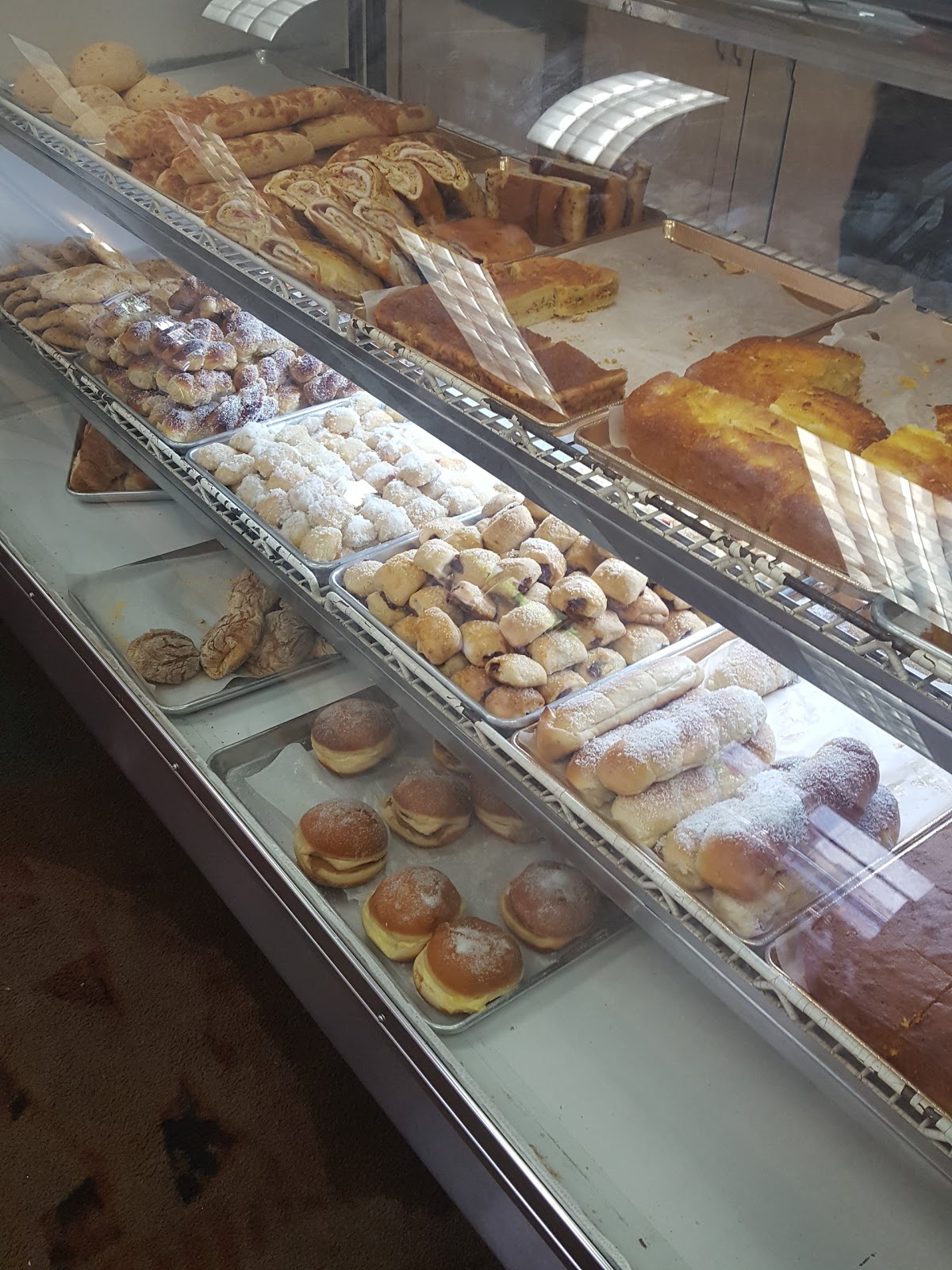 Photo of Pao Da Vida Bakery in Newark City, New Jersey, United States - 7 Picture of Food, Point of interest, Establishment, Cafe