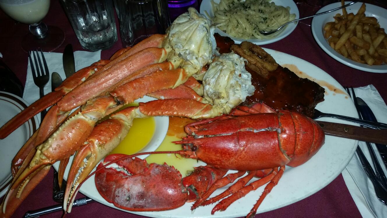 Photo of The Original Crab Shanty Restaurant in Bronx City, New York, United States - 7 Picture of Restaurant, Food, Point of interest, Establishment, Bar