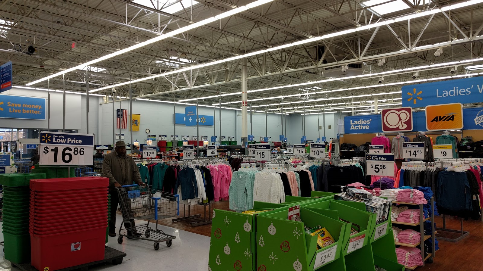 Photo of Walmart in Union City, New Jersey, United States - 1 Picture of Food, Point of interest, Establishment, Store, Grocery or supermarket, Department store