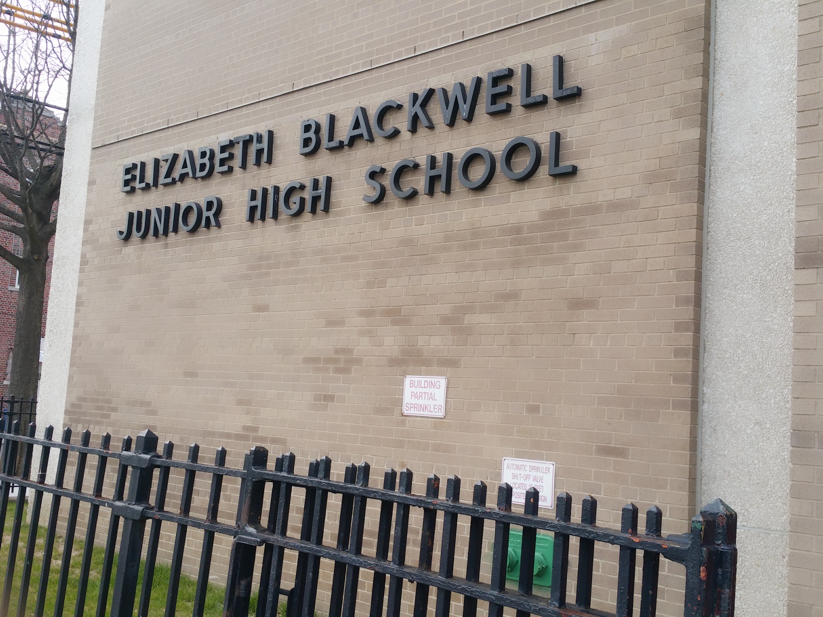 Photo of J.H.S. 210 Elizabeth Blackwell in Queens City, New York, United States - 2 Picture of Point of interest, Establishment, School