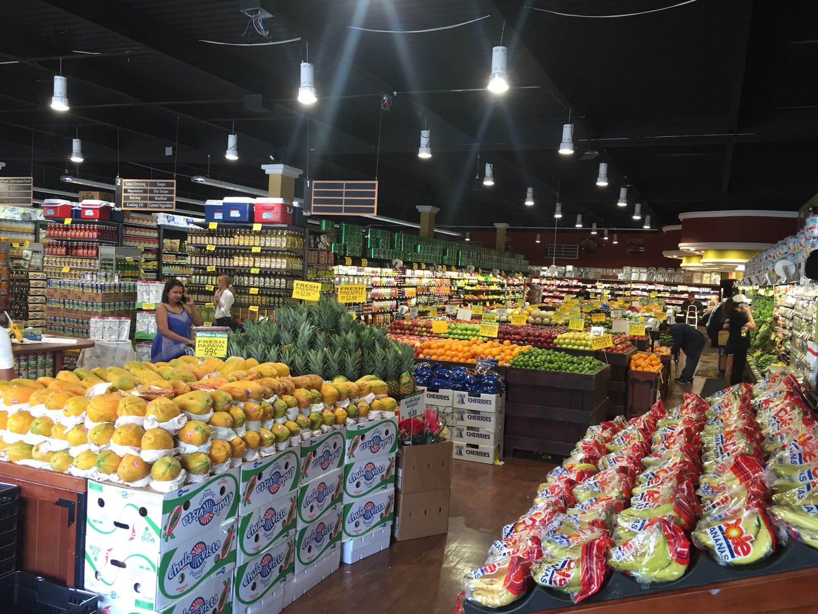 Photo of Golden Farms in Queens City, New York, United States - 4 Picture of Food, Point of interest, Establishment, Store, Grocery or supermarket