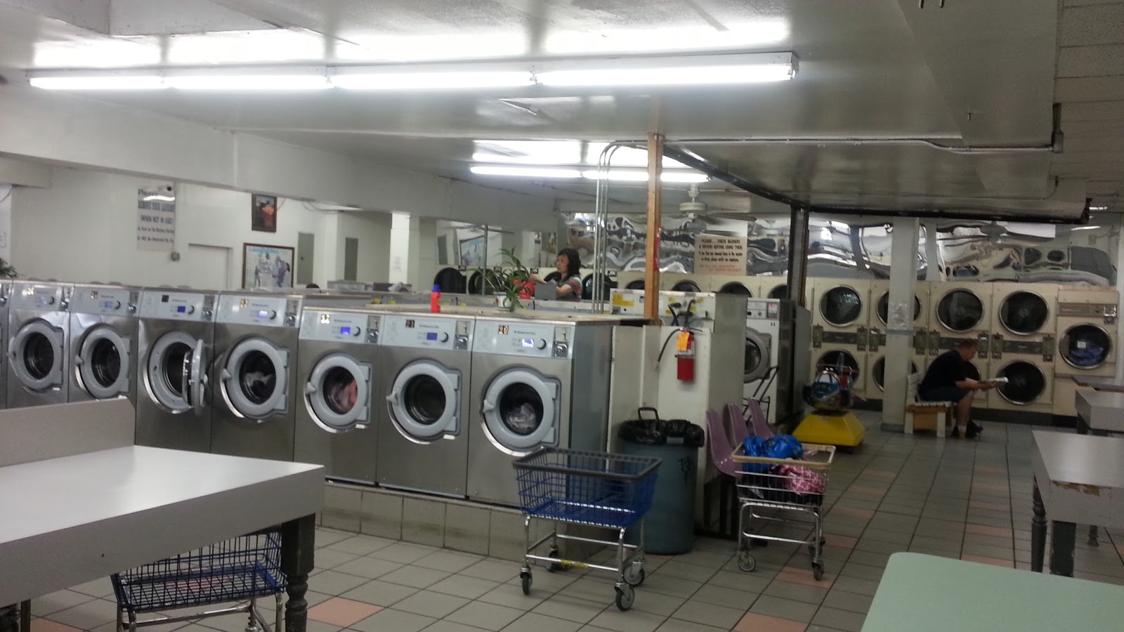 Photo of E-Z Clean Laundromat in Queens City, New York, United States - 3 Picture of Point of interest, Establishment, Laundry