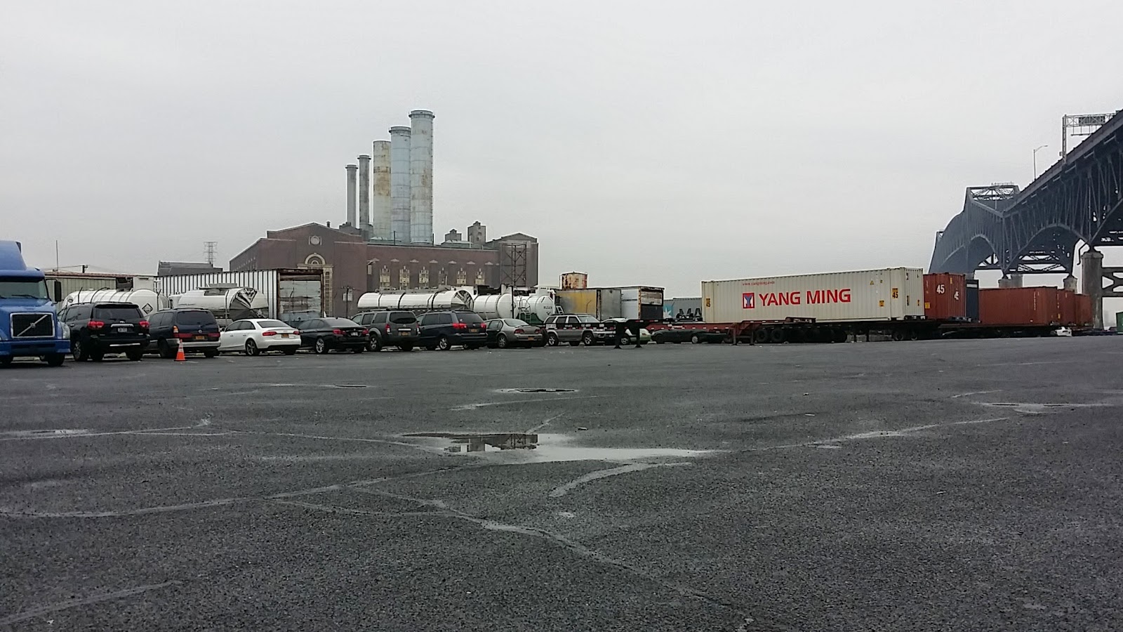 Photo of FCL TRUCKING INC in Kearny City, New Jersey, United States - 8 Picture of Point of interest, Establishment, Local government office, Moving company