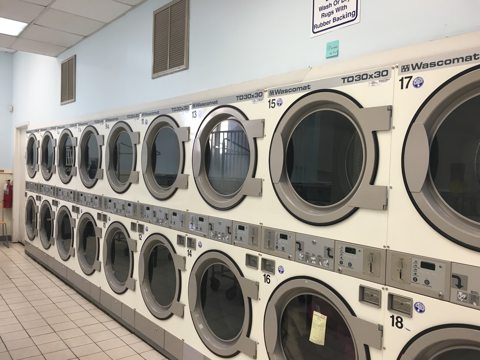 Photo of Wash Tub Laundromat LLC in Edgewater City, New Jersey, United States - 3 Picture of Point of interest, Establishment, Laundry