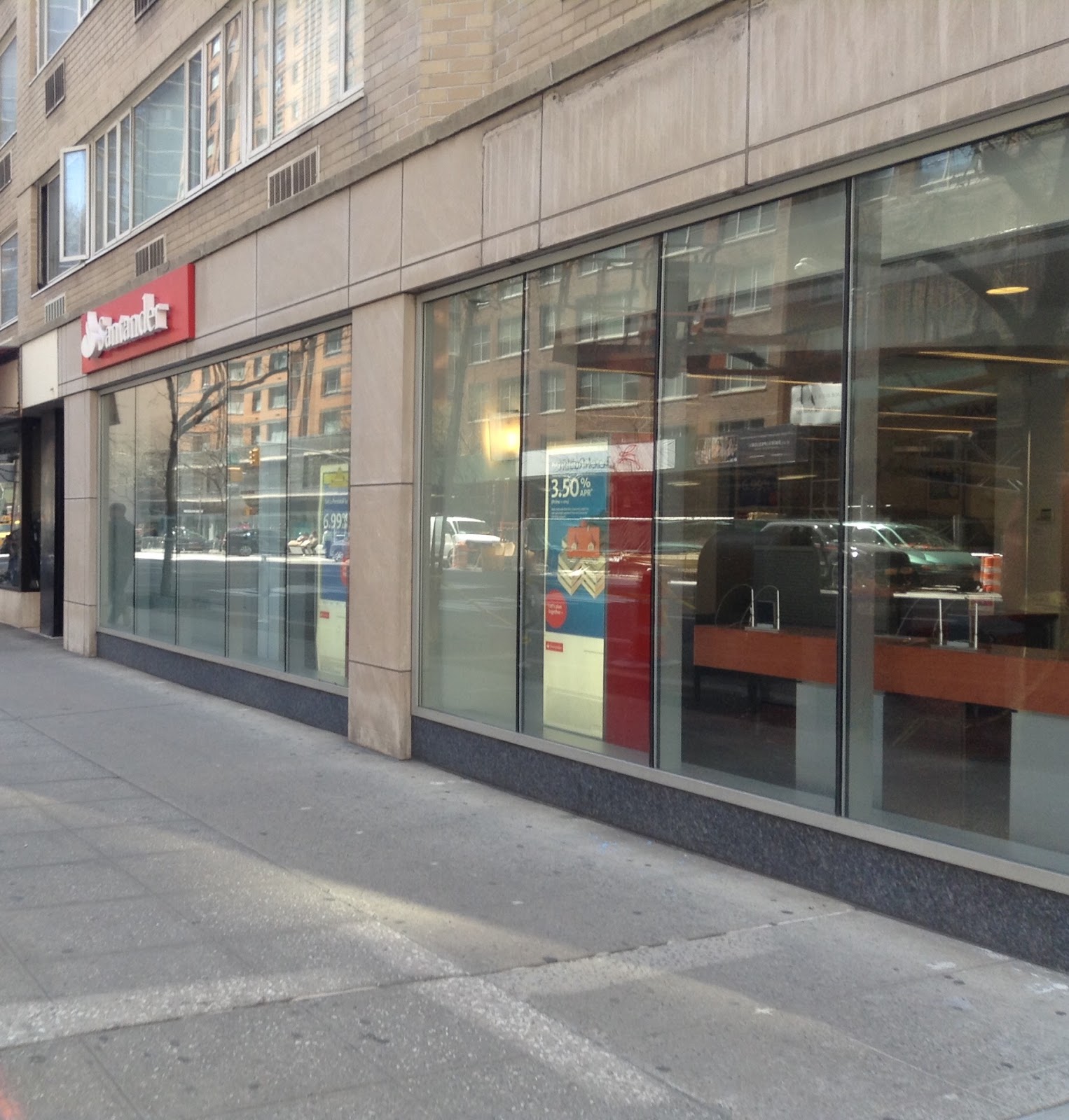 Photo of Santander Bank in New York City, New York, United States - 1 Picture of Point of interest, Establishment, Finance, Bank, Insurance agency