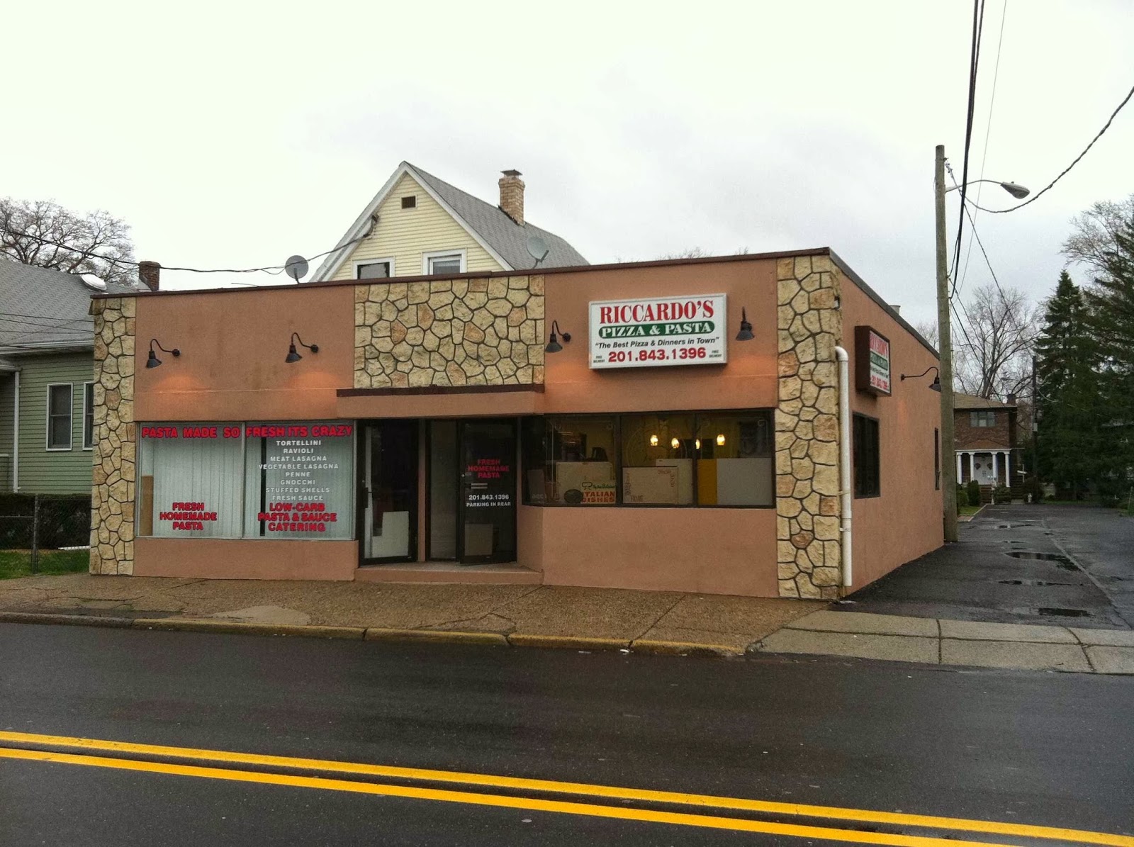 Photo of Riccardo's Pizza in Saddle Brook City, New Jersey, United States - 1 Picture of Restaurant, Food, Point of interest, Establishment