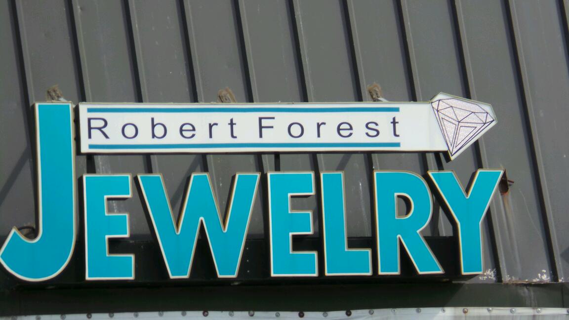 Photo of Robert Forest Fine Jewelers in Staten Island City, New York, United States - 2 Picture of Point of interest, Establishment, Store, Jewelry store