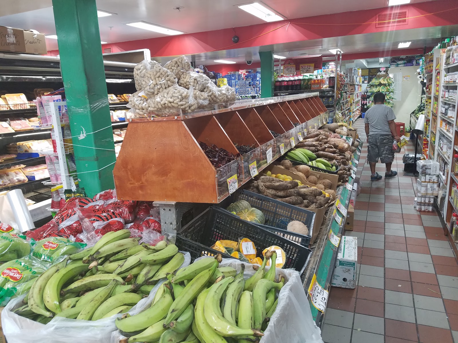 Photo of Latino's Supermarket in West New York City, New Jersey, United States - 2 Picture of Food, Point of interest, Establishment, Store, Grocery or supermarket