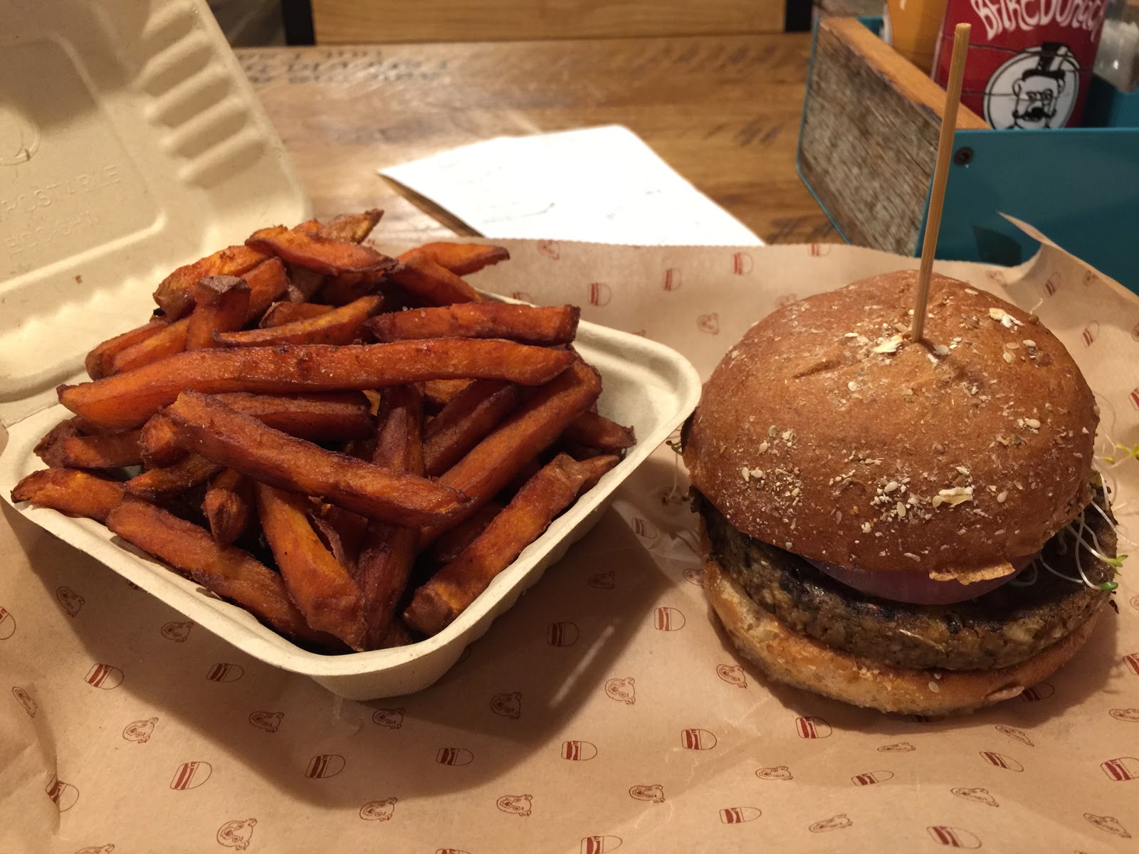 Photo of BareBurger in New York City, New York, United States - 5 Picture of Restaurant, Food, Point of interest, Establishment