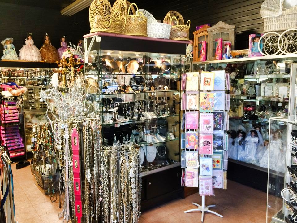 Photo of JoLene Dolls in Kings County City, New York, United States - 5 Picture of Point of interest, Establishment, Store, Jewelry store