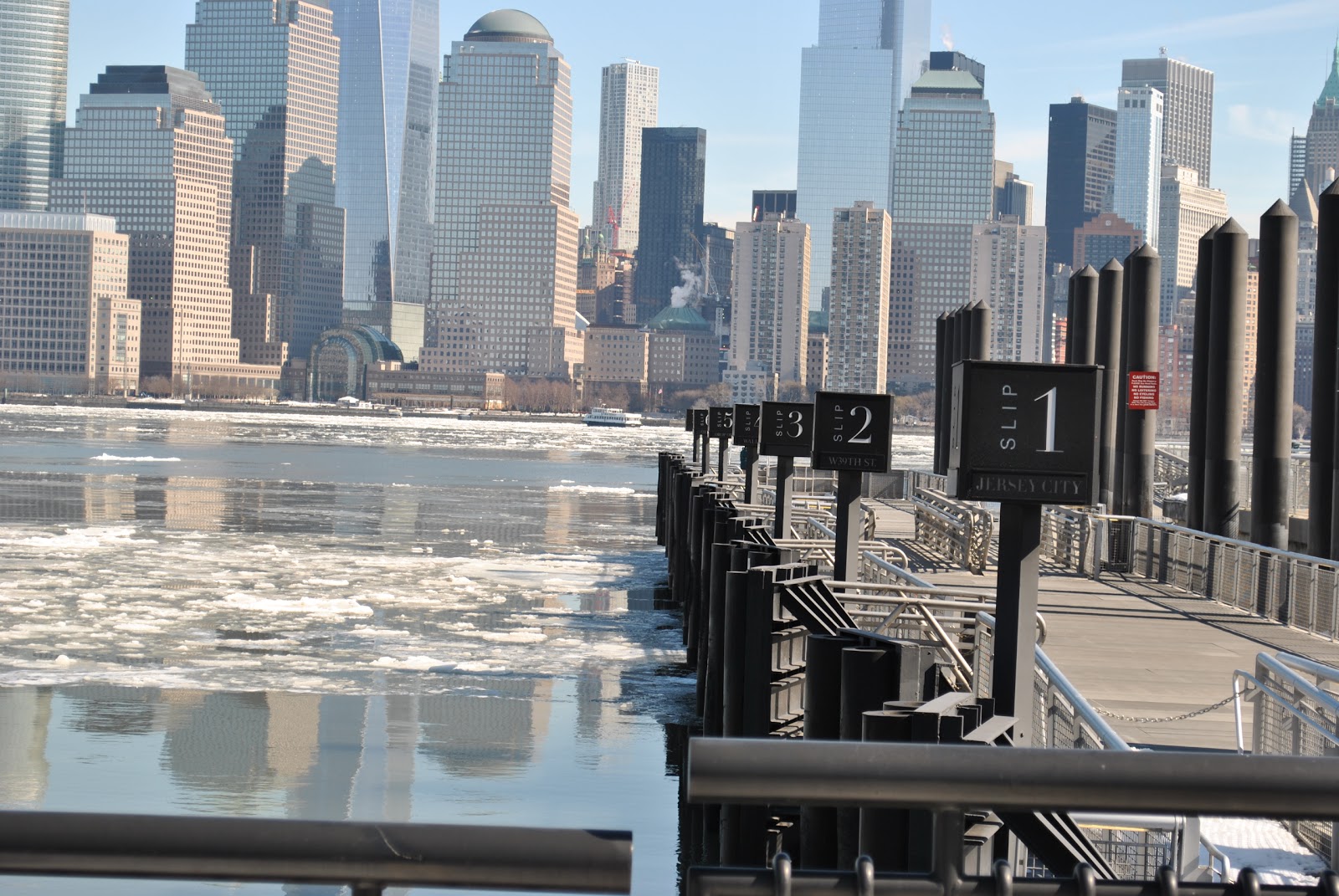 Photo of Paulus Hook Pier in Jersey City, New Jersey, United States - 1 Picture of Point of interest, Establishment