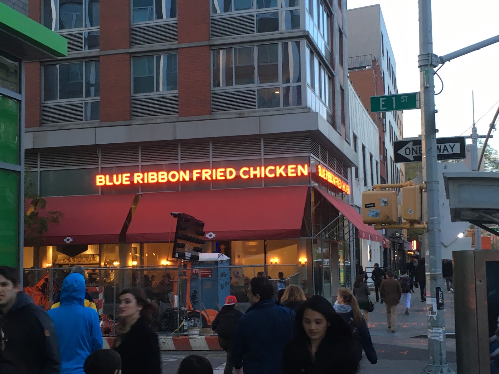 Photo of Blue Ribbon Fried Chicken in New York City, New York, United States - 3 Picture of Restaurant, Food, Point of interest, Establishment