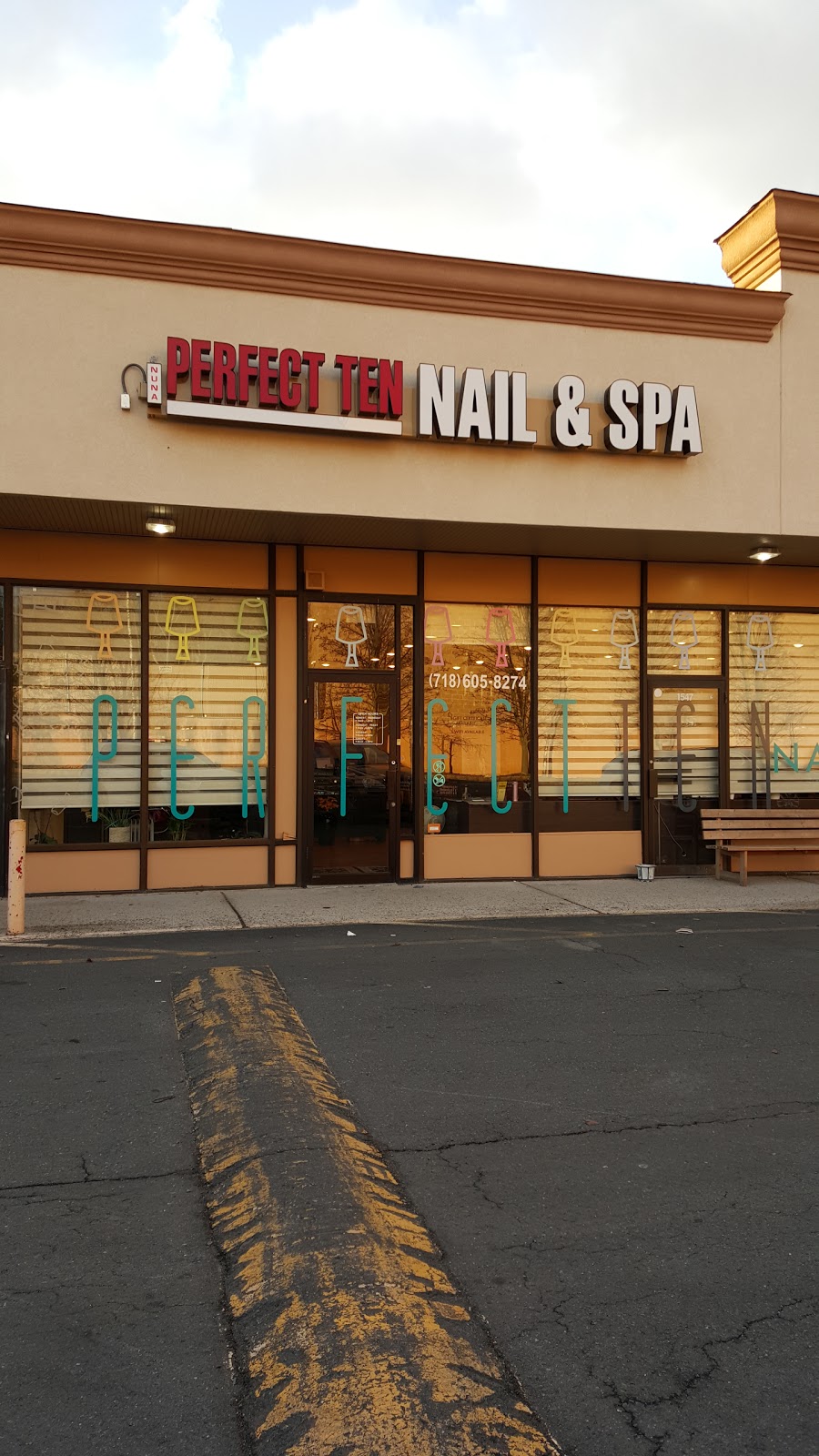 Photo of Perfect Ten Nail & Spa in Staten Island City, New York, United States - 1 Picture of Point of interest, Establishment, Beauty salon, Hair care