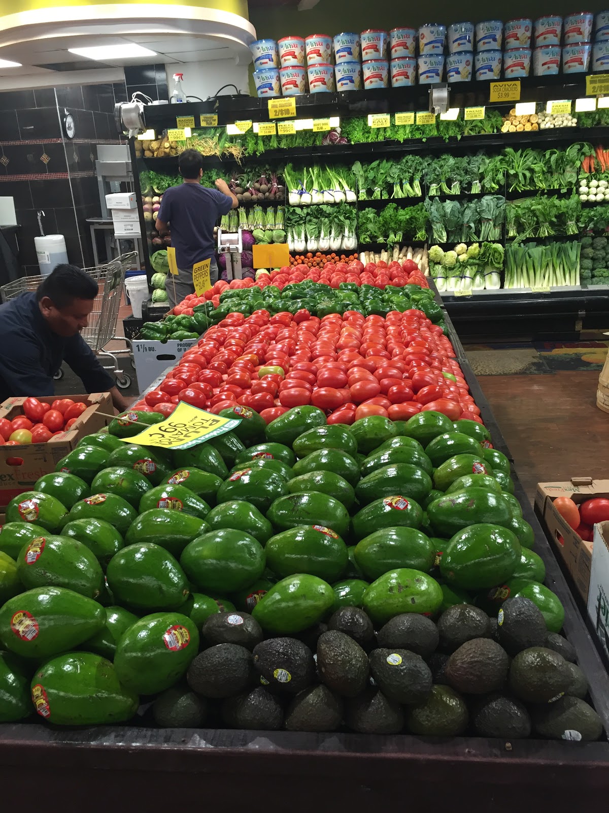 Photo of Golden Farms in Queens City, New York, United States - 3 Picture of Food, Point of interest, Establishment, Store, Grocery or supermarket