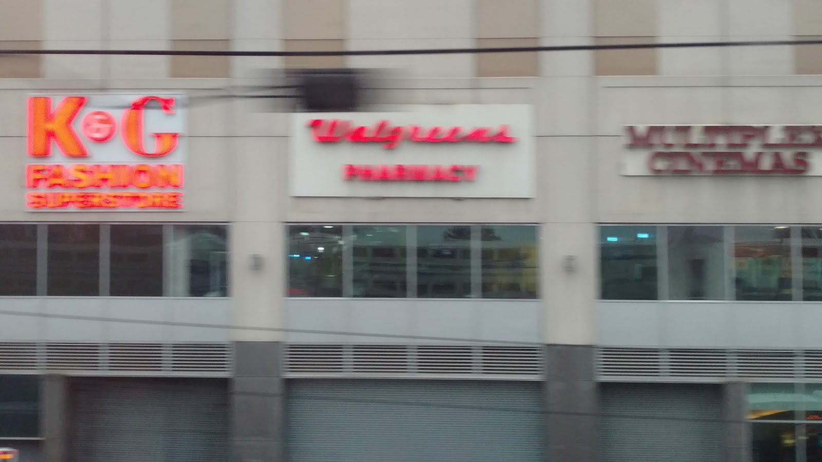 Photo of Walgreens in Queens City, New York, United States - 1 Picture of Food, Point of interest, Establishment, Store, Health, Convenience store, Home goods store, Clothing store, Electronics store