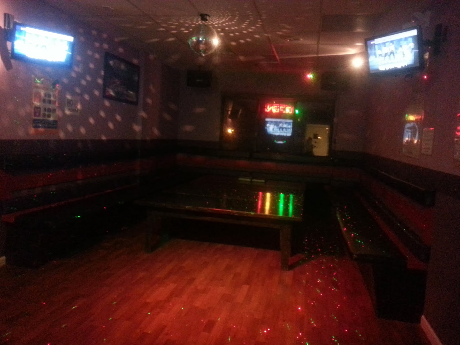 Photo of Volume Up Karaoke in Edgewater City, New Jersey, United States - 5 Picture of Point of interest, Establishment, Bar, Night club