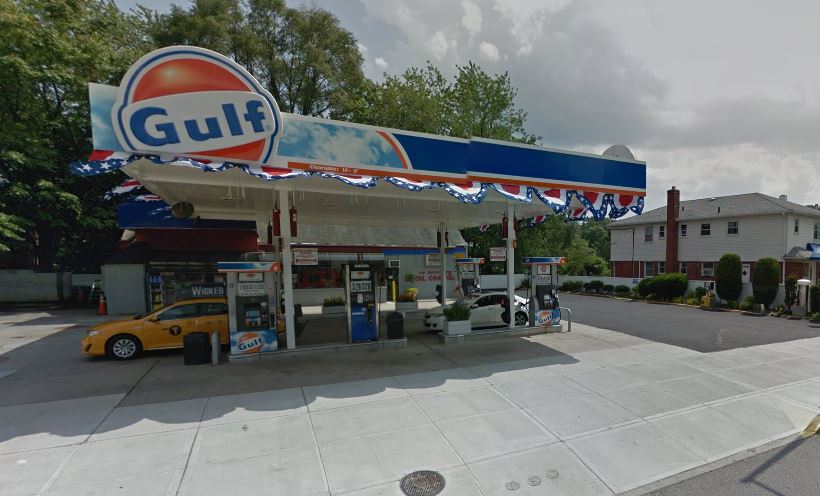 Photo of Quick Stop Oil Change in Queens City, New York, United States - 1 Picture of Point of interest, Establishment, Gas station