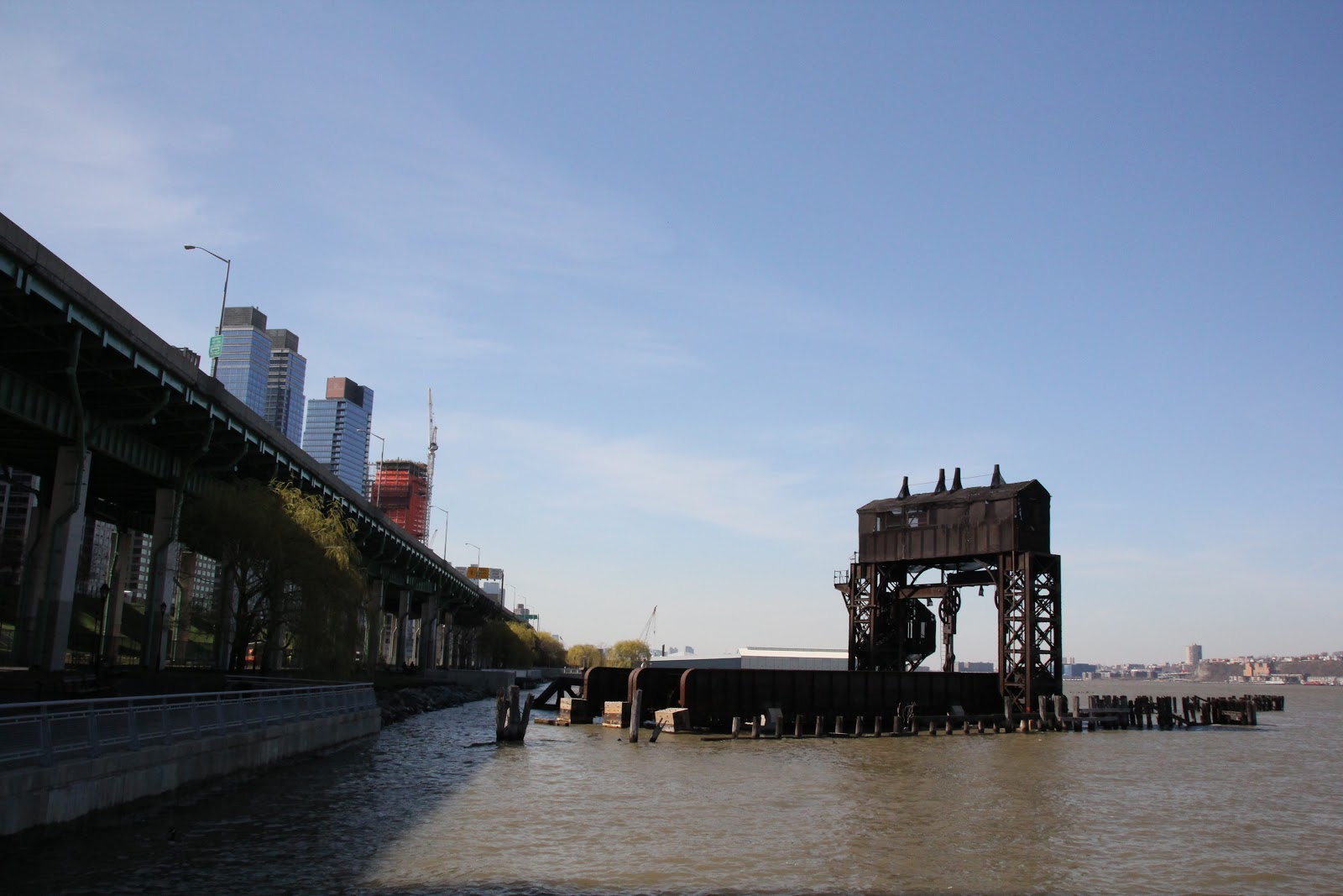 Photo of Riverside Park Pier 1 in New York City, New York, United States - 4 Picture of Point of interest, Establishment, Park