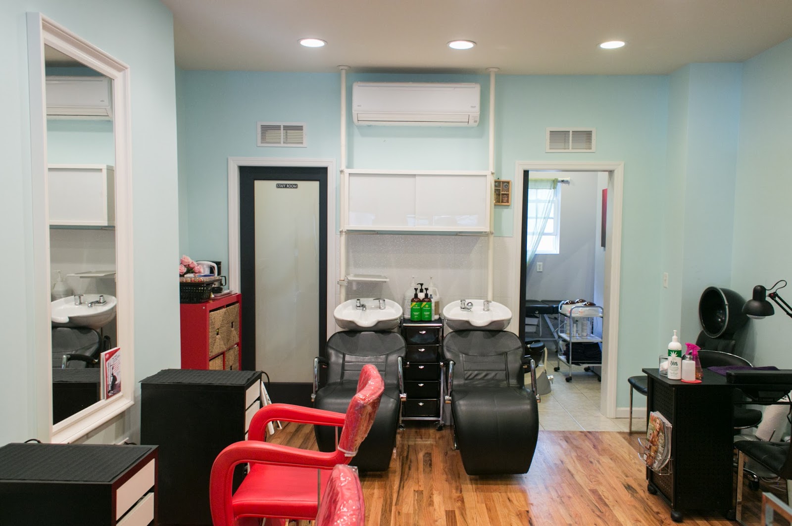 Photo of Smart Hair Studio in Brooklyn City, New York, United States - 1 Picture of Point of interest, Establishment, Beauty salon, Hair care