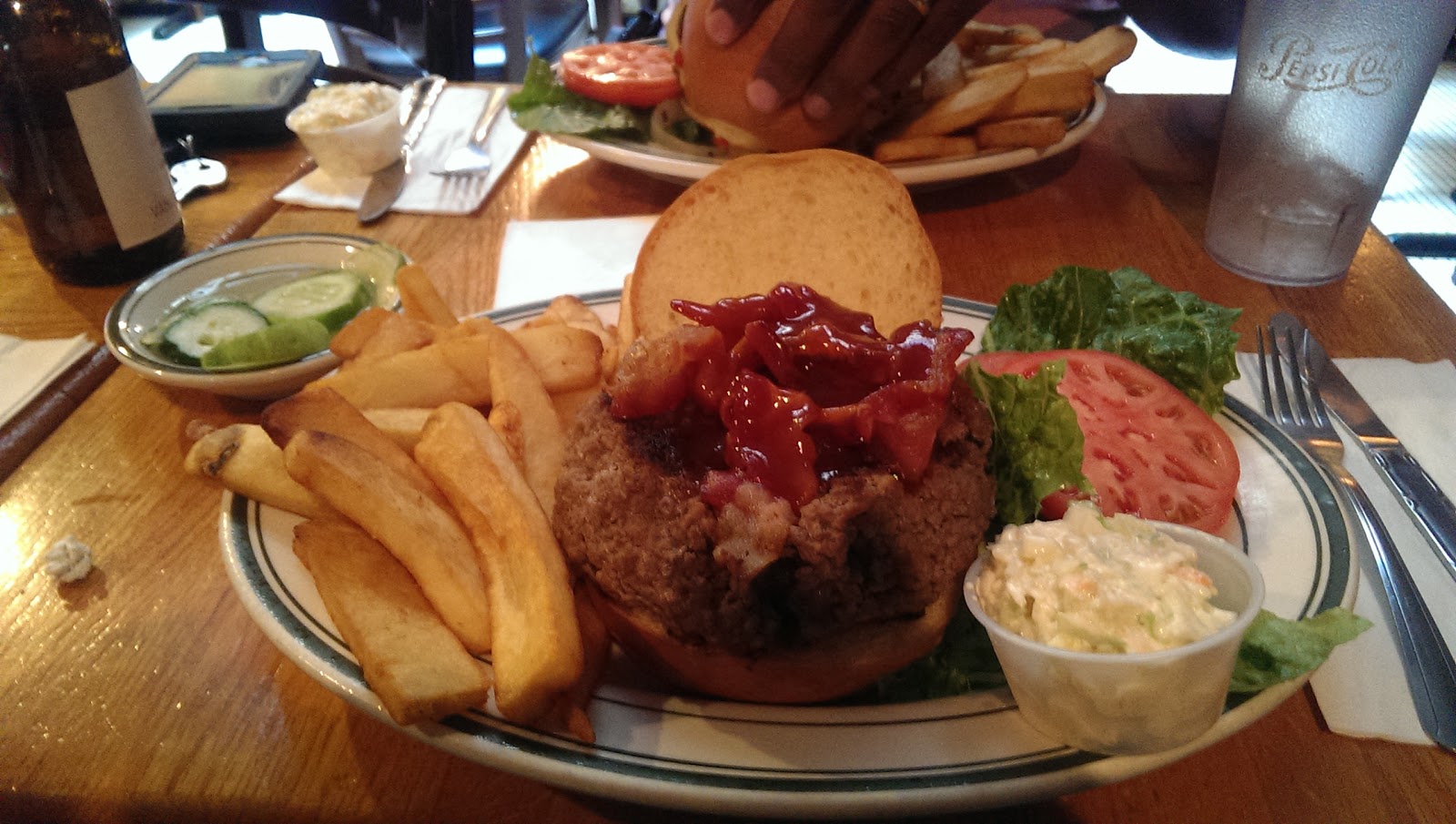 Photo of Jackson Hole burgers in New York City, New York, United States - 2 Picture of Restaurant, Food, Point of interest, Establishment, Meal takeaway, Bar