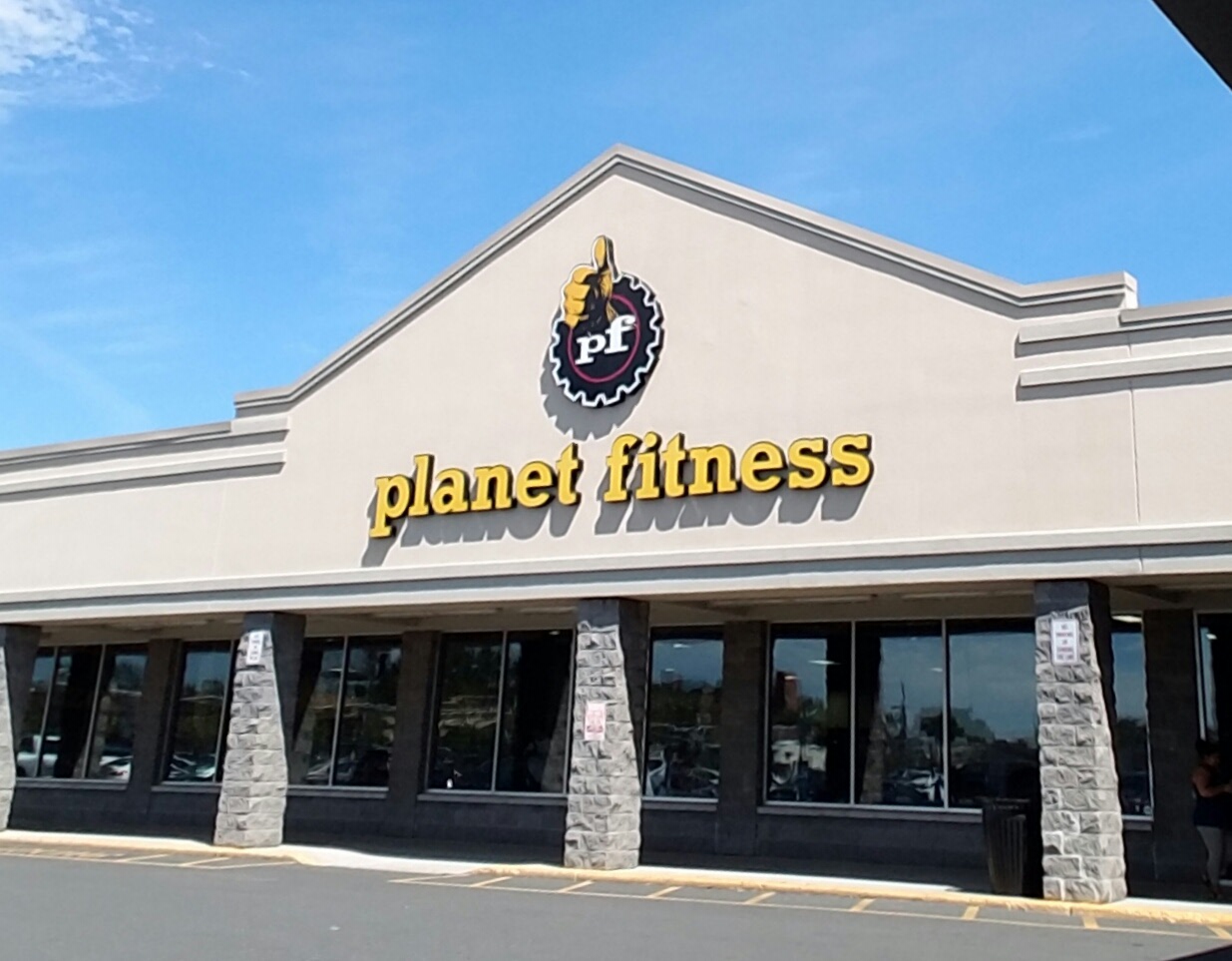 Photo of Planet Fitness - Staten Island Forest (2), NY in Richmond City, New York, United States - 1 Picture of Point of interest, Establishment, Health, Gym